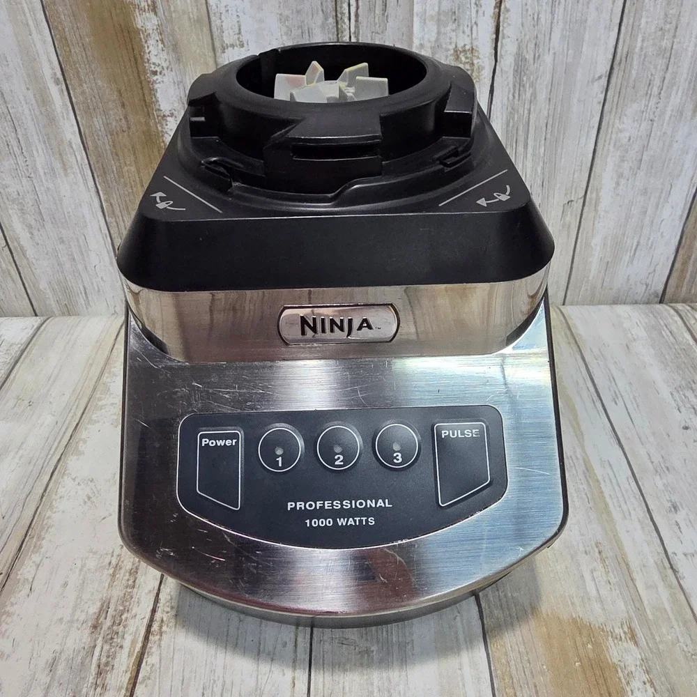 Ninja Professional 1000 Watts Blender Motor Base Replacement Silver Black NJ600
